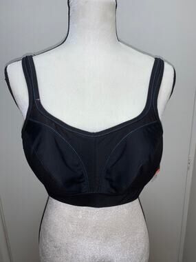 New NWT Chantelle High Impact Sports Bra 40D
